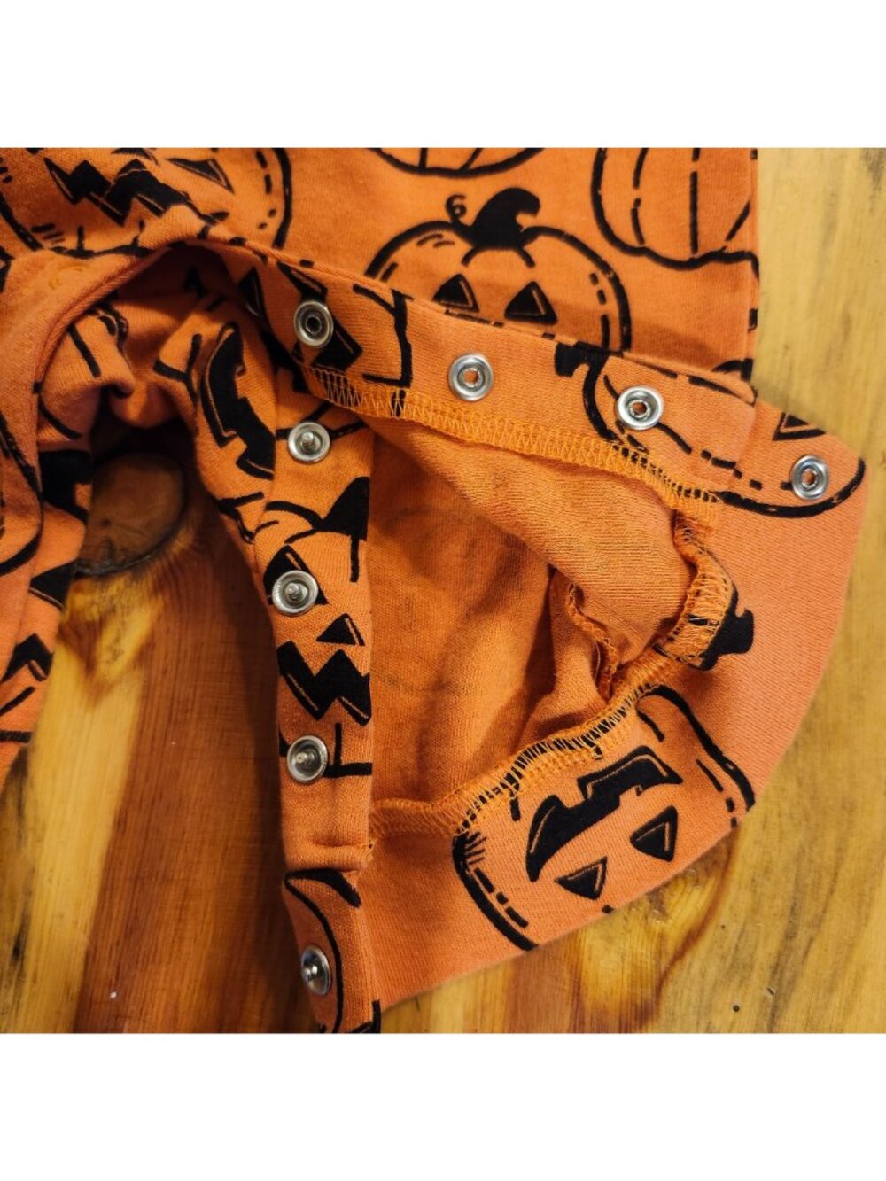 Wonder Nation Baby 0-3M Halloween Pumpkin Print Orange Footless Sleeper Romper - Picture 6 of 6